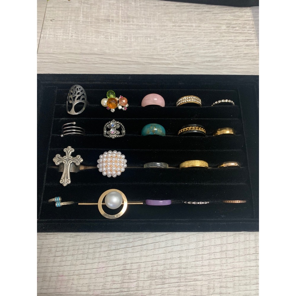 Lot of 20 Fashion Rings w/ Velvet Tray Cross Pearl Turquoise Boho Statement Set